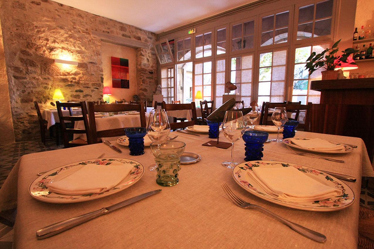 Hotel Restaurant D'Alibert Caunes-Minervois Екстер'єр фото