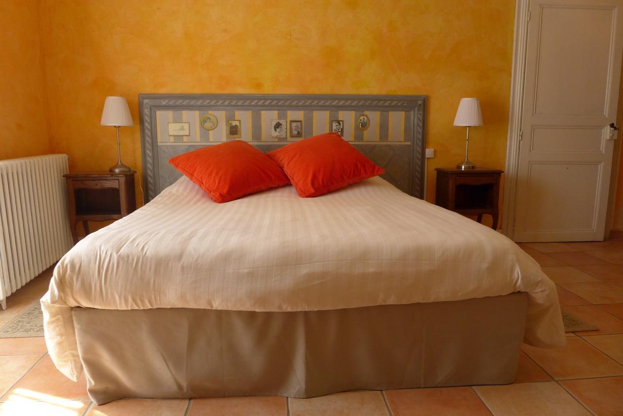 Hotel Restaurant D'Alibert Caunes-Minervois Екстер'єр фото